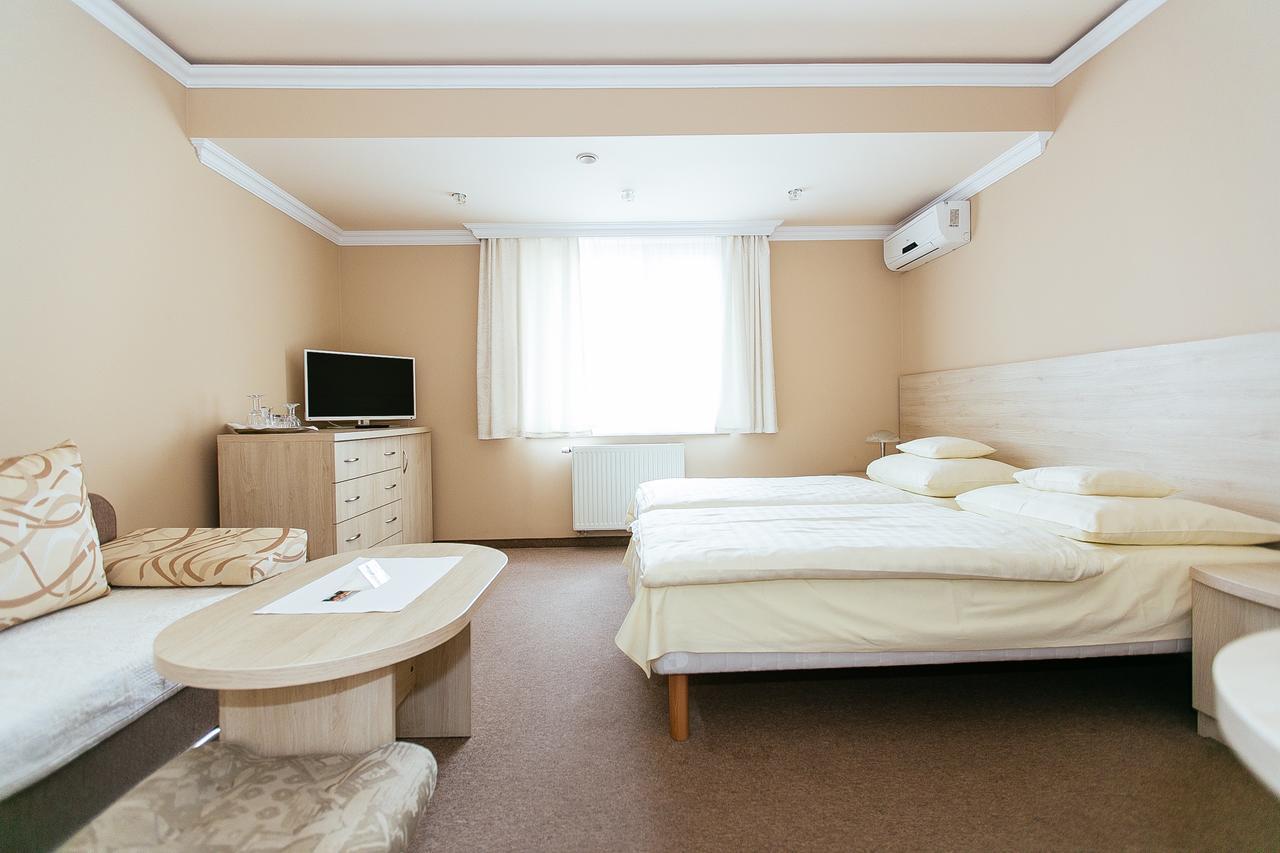 Hotel Dom Nad Rzeka Skwierzyna Exterior foto